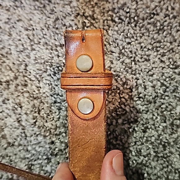 STUNNING VINTAGE BUFFALO BILL MOTEL LEATHER EMBOSSED BELT - Picture 9 of 9